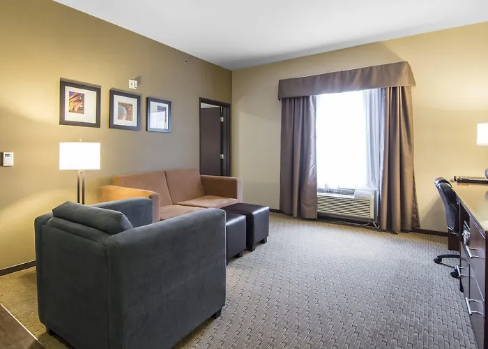 Comfort Suites Saskatoon Arena
